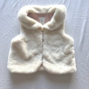 Max Studio Vest Girls Size 4T White Faux Fur Softest Ever Pink Lining